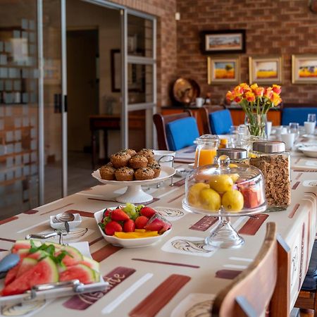Asante Guest House Vanderbijlpark Exterior photo