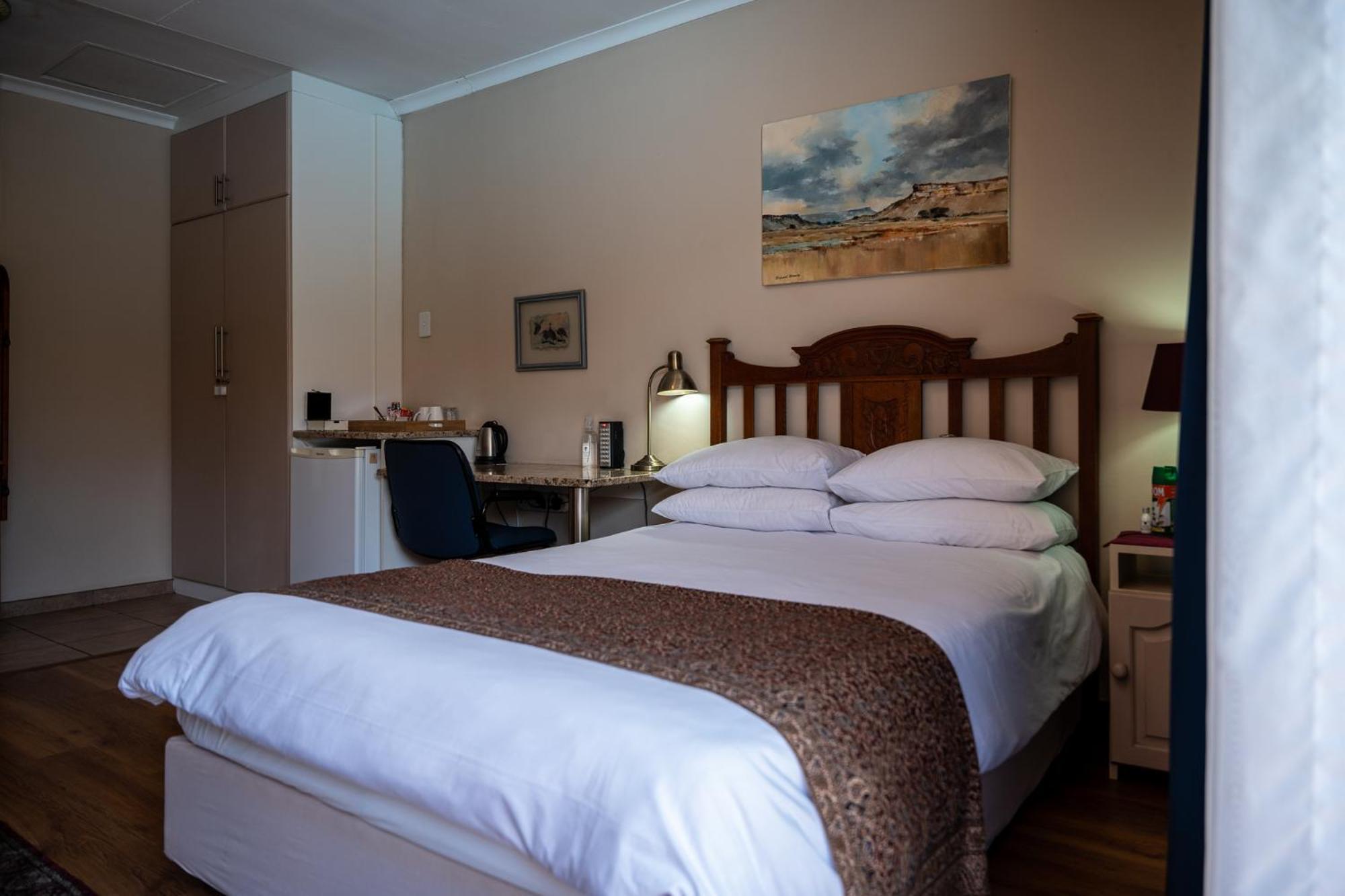 Asante Guest House Vanderbijlpark Exterior photo