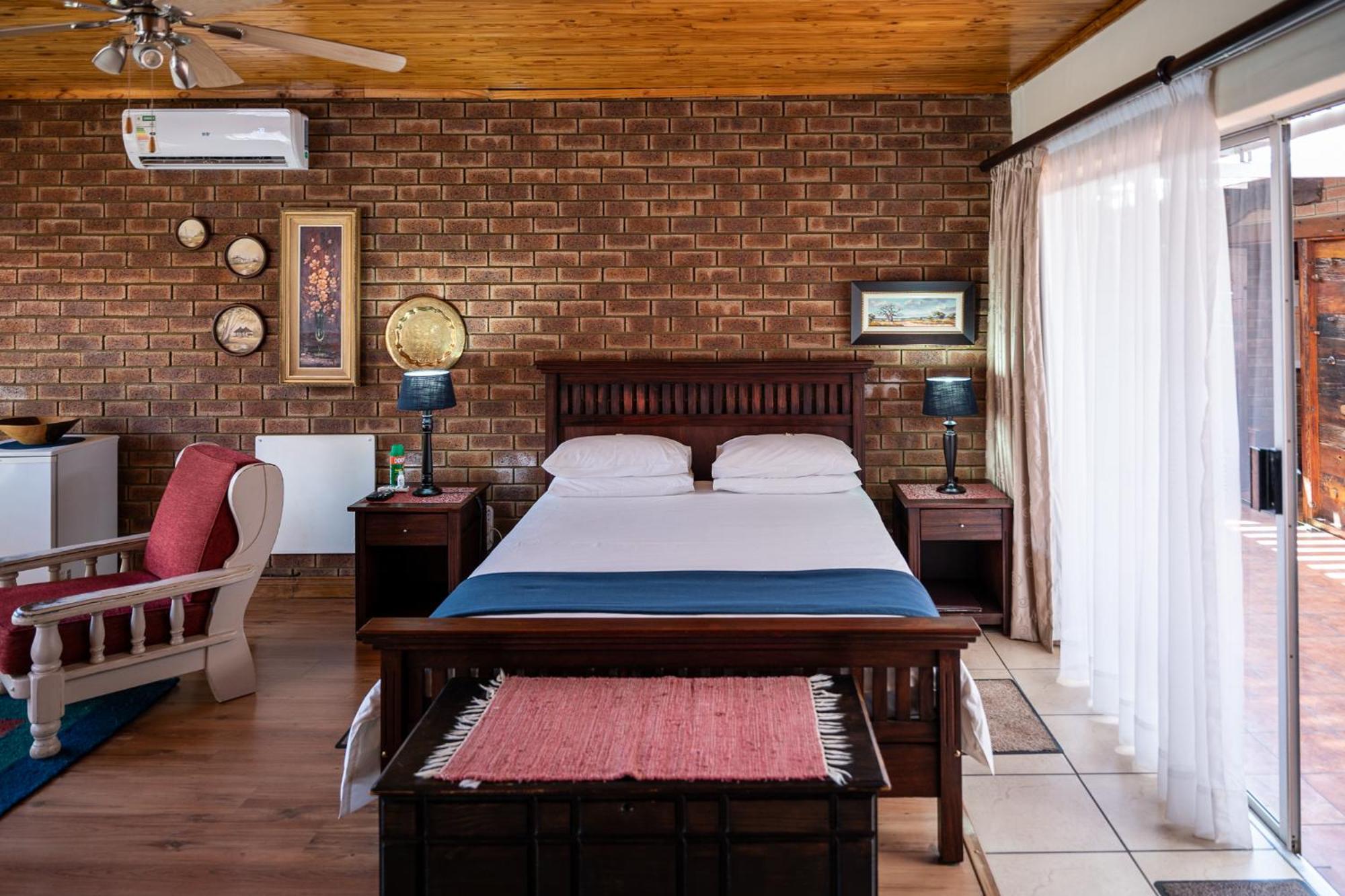 Asante Guest House Vanderbijlpark Exterior photo